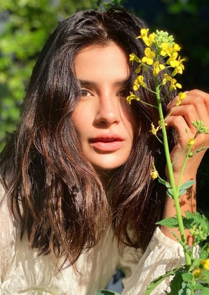 Diane Guerrero photo