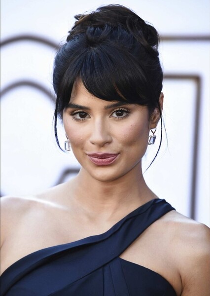 Diane Guerrero photo
