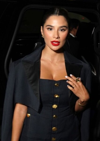 Diane Guerrero photo