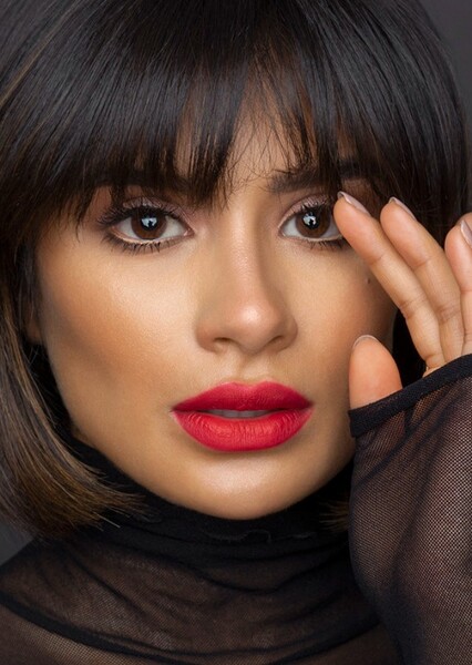 Diane Guerrero photo