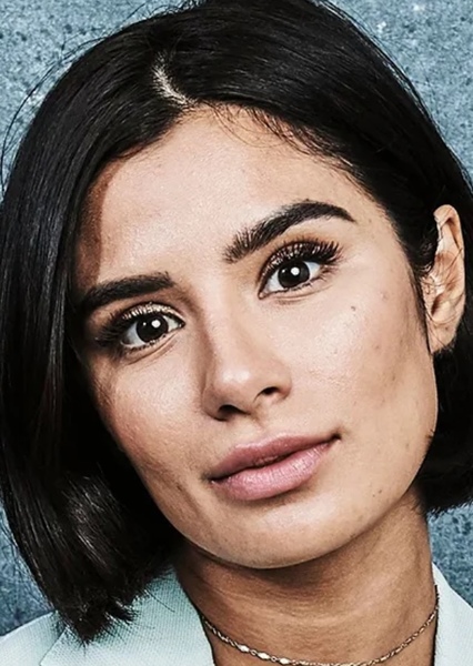 Diane Guerrero photo