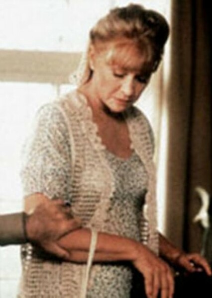 Diane Ladd photo