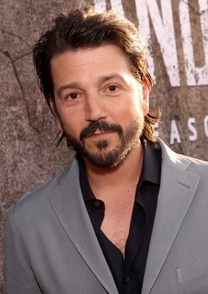 Diego Luna photo