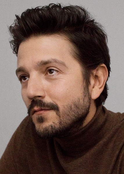 Diego Luna photo