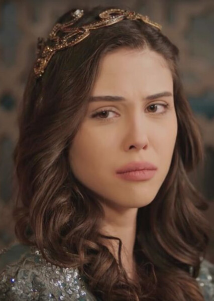 Dilara Aksüyek photo