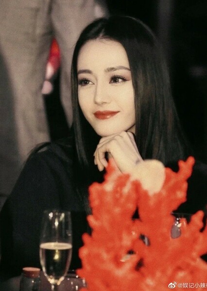 Dilraba Dilmurat photo