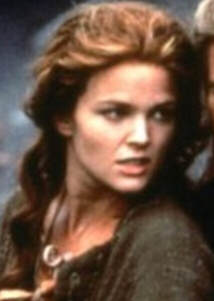 Dina Meyer photo