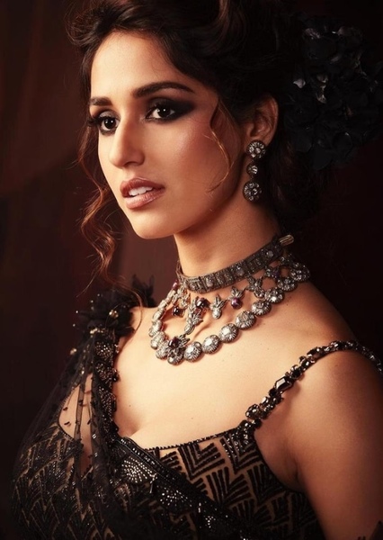 Disha Patani photo