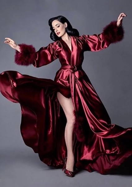 Dita Von Teese photo