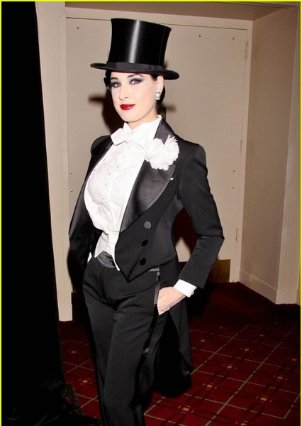 Dita Von Teese photo