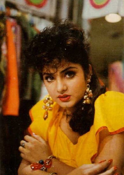 Divya Bharti photo