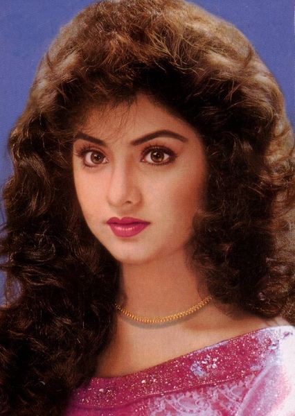 Divya Bharti photo