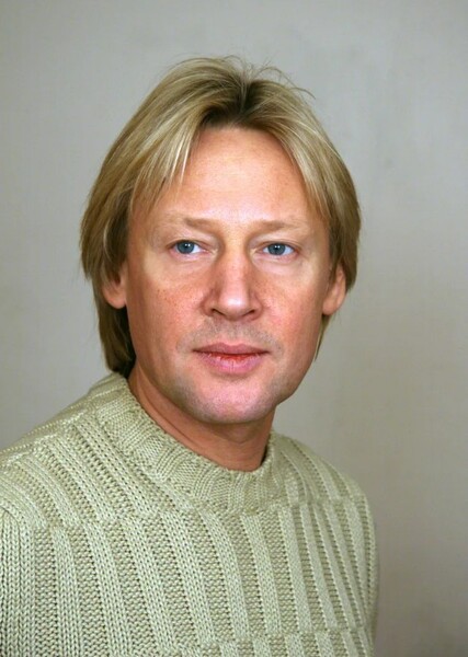 Dmitry Kharatyan photo