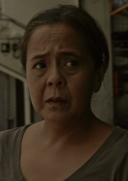 Dolly de Leon photo