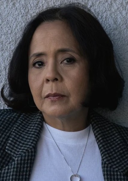 Dolly de Leon photo