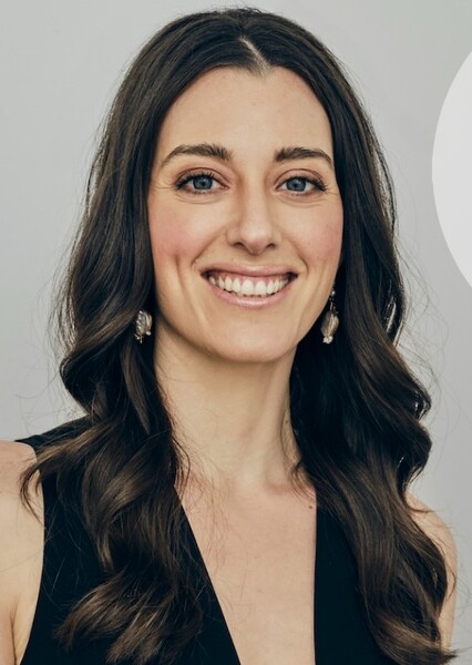 Dolly Lewis photo