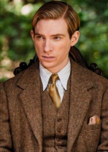Domhnall Gleeson photo