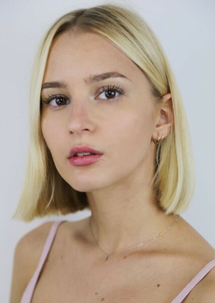 Dominika Grnova photo