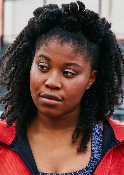 Dominique Fishback photo
