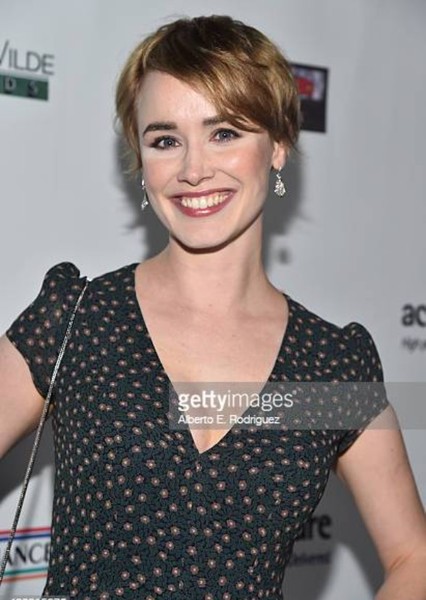 Dominique McElligott photo