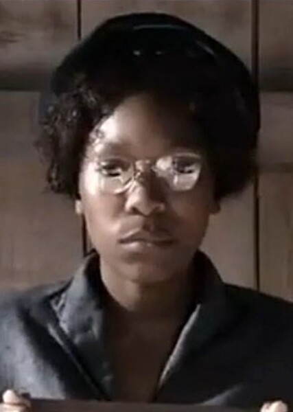 Dominique Moore photo
