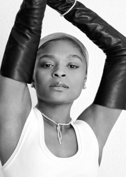Dominique Thorne photo