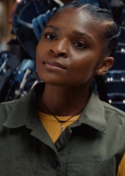 Dominique Thorne photo