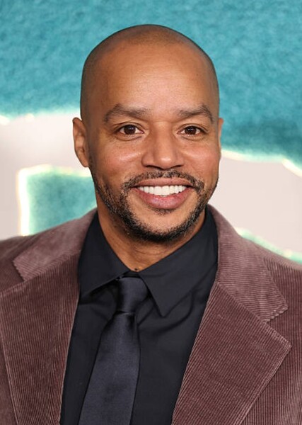 Donald Faison photo