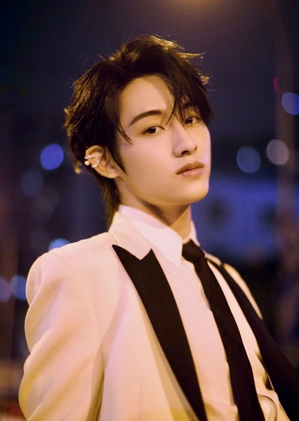 Dong Sicheng photo