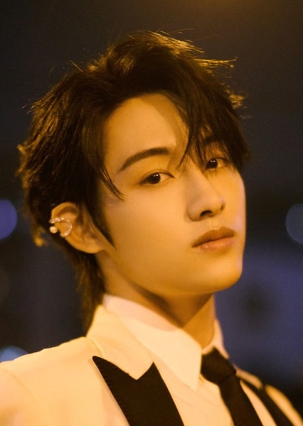 Dong Sicheng photo
