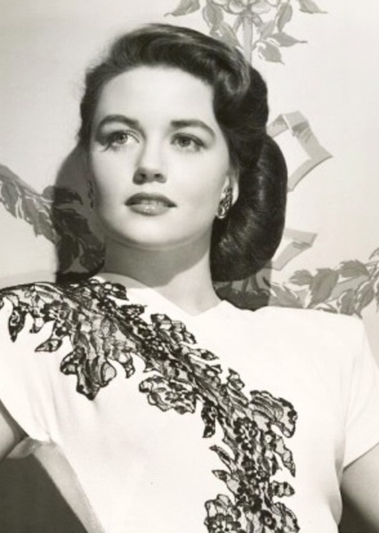 Dorothy Malone photo