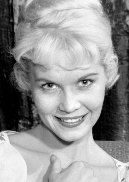 Dorothy Provine photo