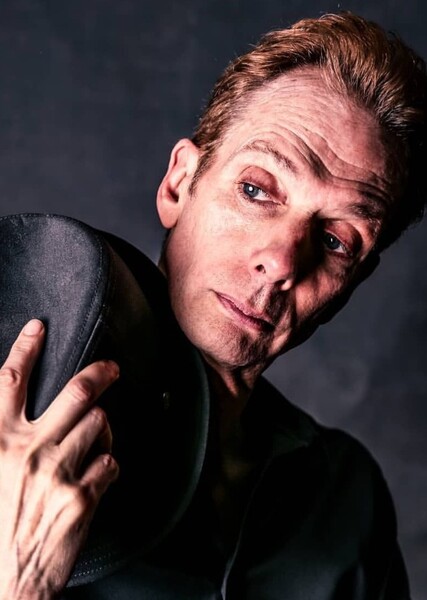 Doug Jones photo