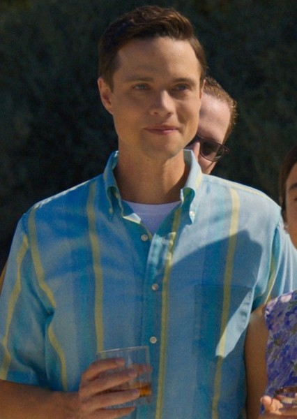 Douglas Smith photo