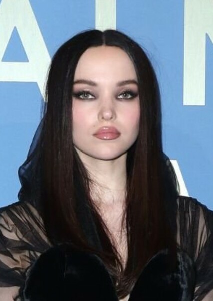Dove Cameron photo