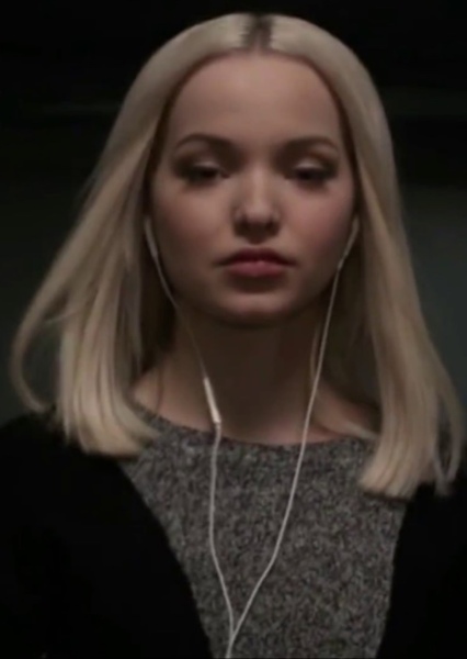 Dove Cameron