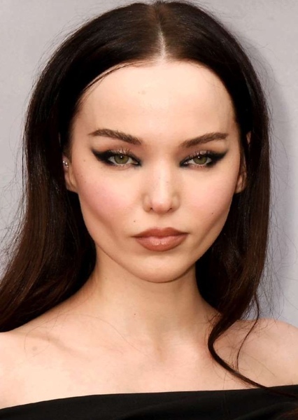 Dove Cameron photo