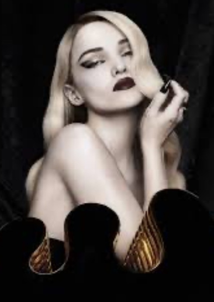 Dove Cameron photo