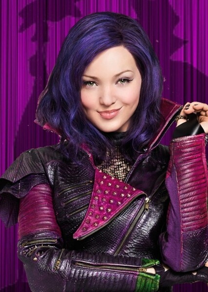Dove Cameron photo