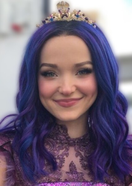 Dove Cameron photo