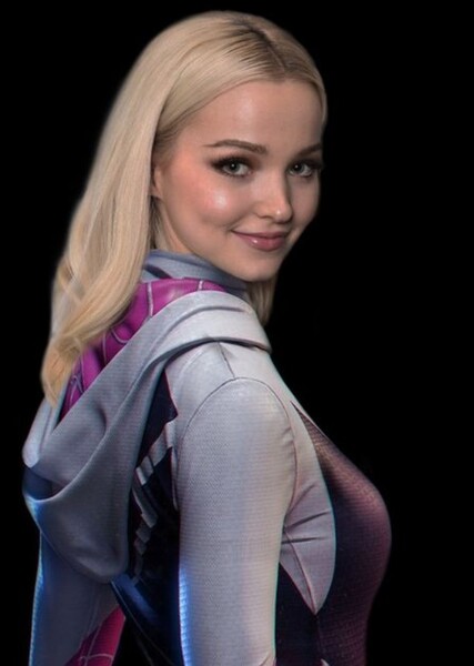 Dove Cameron photo