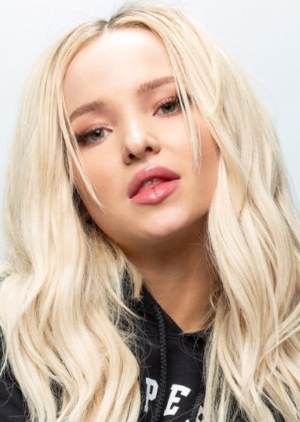 Dove Cameron photo