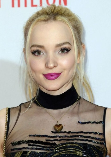 Dove Cameron photo