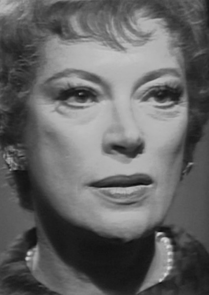 Dr. Julia Hoffman photo