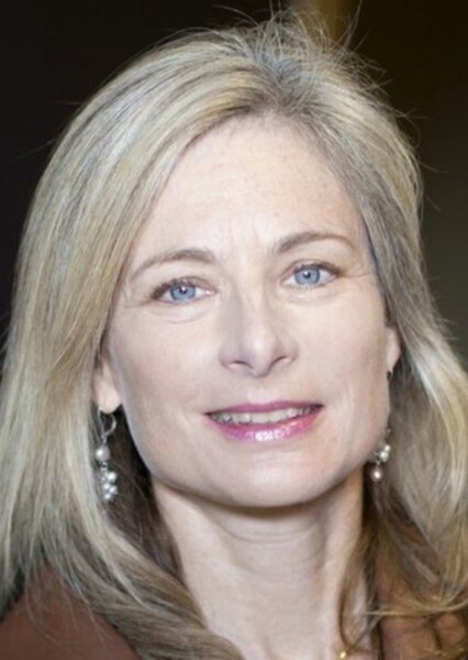 DR LISA RANDALL