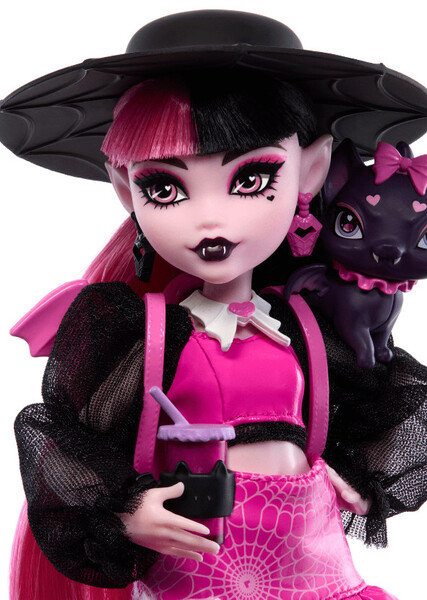Draculaura photo
