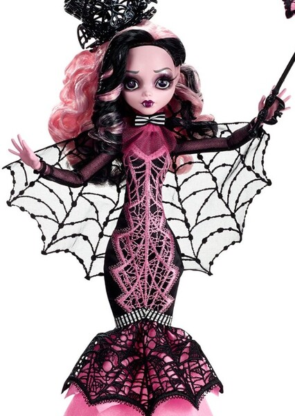 Draculaura photo