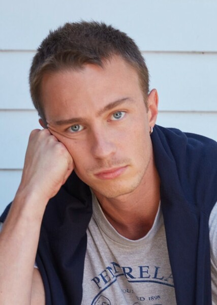 Drew Starkey photo