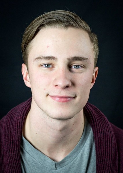 Drew Starkey photo