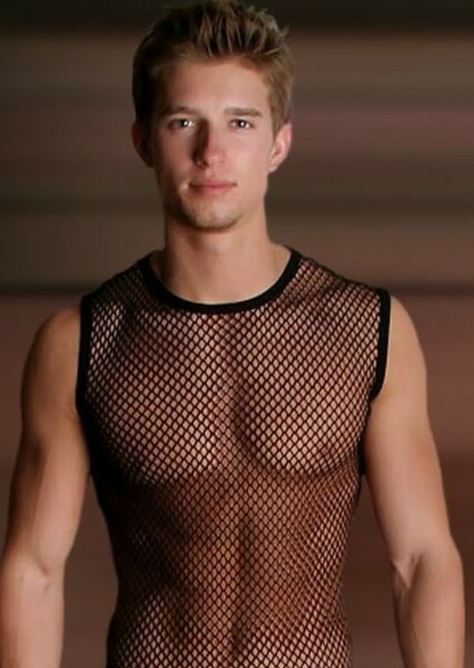Drew Van Acker photo